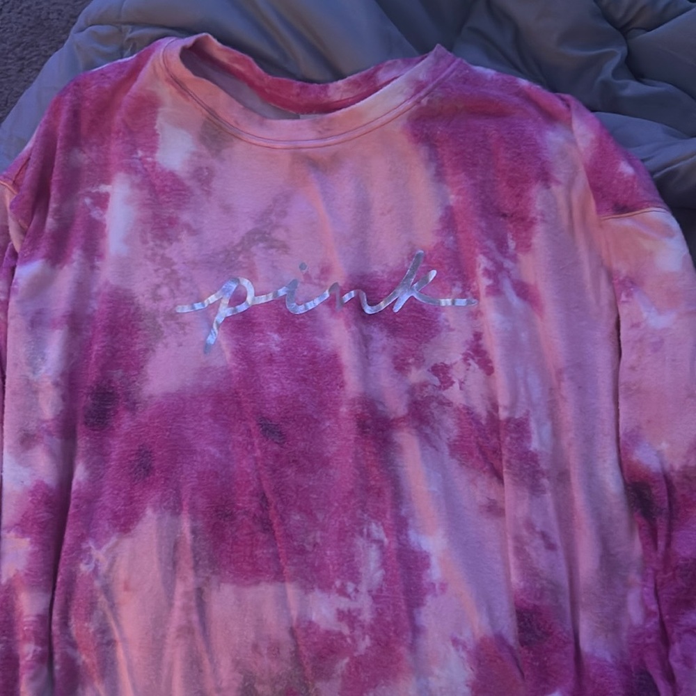 PINK long sleeve shirt